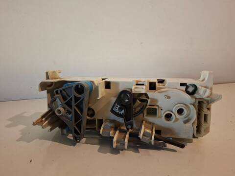 Foto 3ª: Mando Calefacción A. A. Citroen Berlingo HDI 75 600 FIRST FURGON 75CV (2012)