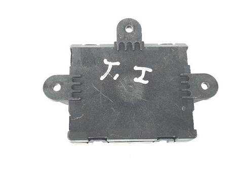 Foto 3ª: Centralita Puerta Delantera Izquierda Land Rover Discovery 2.0 TD4 150CV [204DTD] (2014)