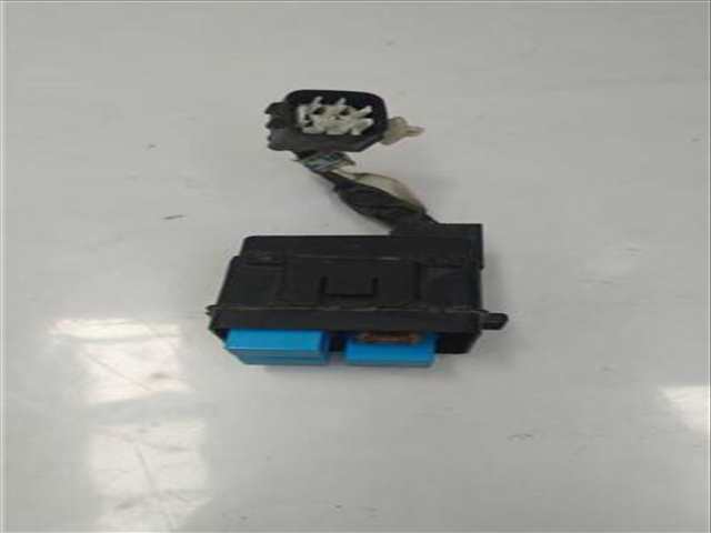 Caja Reles Fusibles Mitsubishi Outlander HIBRIDO PHEV KAITEKI 4WD HIBRIDO 203CV 89KW