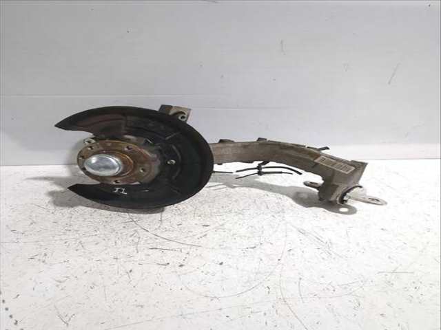 Foto 3ª: Mangueta Trasera Izquierda Alfa Romeo Giulietta 1.6 JTDM 940FXD1A) 105CV [940 A3.000] (2010)