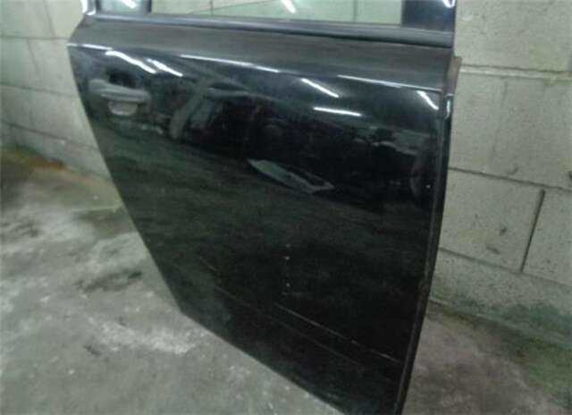 Foto 1ª: Puerta Trasera Derecha Opel Astra 1.7 CDTI [Z 17 DTH]