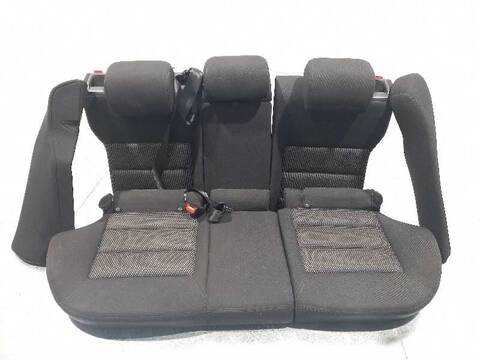 Foto 2ª: Asientos Traseros Skoda Octavia IMPULS EDITION 140CV 103KW [CFHC] (2012)