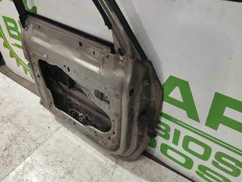 Foto 2ª: Puerta Delantera Izquierda Renault Espace 2.2 DCI TD 150CV [D/ G9T K7] (2002)