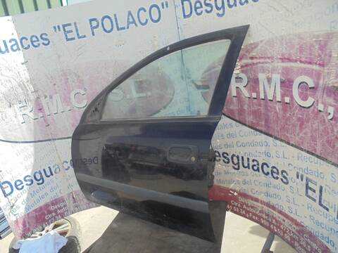 Foto 4ª: Puerta Delantera Izquierda Opel Astra CLUB BERLINA 84CV 62KW [Z16SE] (2004)