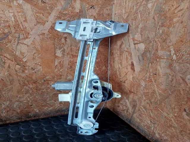 Foto 3ª: Elevalunas Manual Trasero Derecho Peugeot 308 1.2 12V E 131CV (2013)