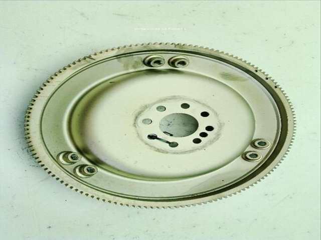 Foto 3ª: Volante Motor Mercedes Clase E 180 E 220 CDI - BLUETEC 212.001 212.002) [OM 651.924] (2009)