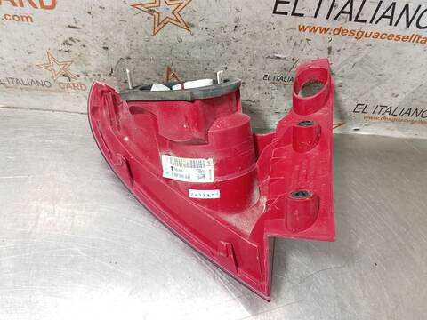 Foto 4ª: Piloto Trasero Derecho Seat Leon ERENCE 105CV 77KW [CAY] (2012)