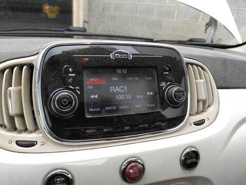 Pantalla Multifuncion Fiat 500 169A4000