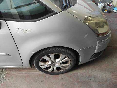 Aleta Delantera Derecha Citroen C4 1.6 HDI GRAND PICASSO 9HZ