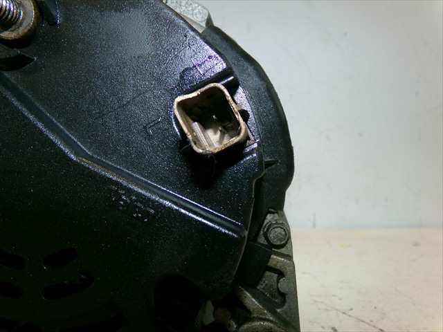 Foto 4ª: Alternador Renault Trafic 1.9 DCI 2002-2006 [F9QU7] (2004)