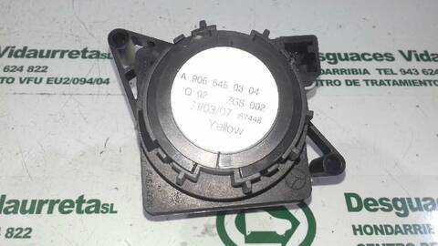 Foto 3ª: Mando Luces Mercedes Sprinter 411/415/509/511/515 CDI 906.153/155) 150CV 110KW CAJA ABIERTA [946985] (2007)