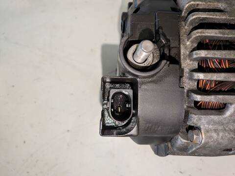 Foto 3ª: Alternador Mercedes Clase B 150 640940 (2010)