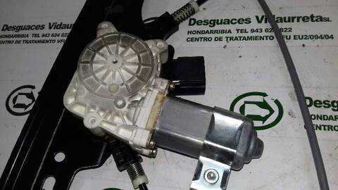 Foto 3ª: Elevalunas Eléctrico Delantero Izquierdo Bmw Serie 5 518 3.0 TD CAT BERLINA 272CV 200KW [306D4] (2004)