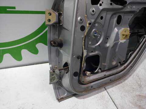 Foto 3ª: Puerta Trasera Derecha Peugeot 307 XN 109CV 80KW [NFUTU5JP4] (2001)