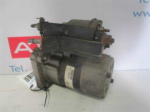 Foto 2ª: Motor de Arranque Renault Clio 1.4 16V B/CB0P) 98CV 72KW [G/ K4J C7] (2003)