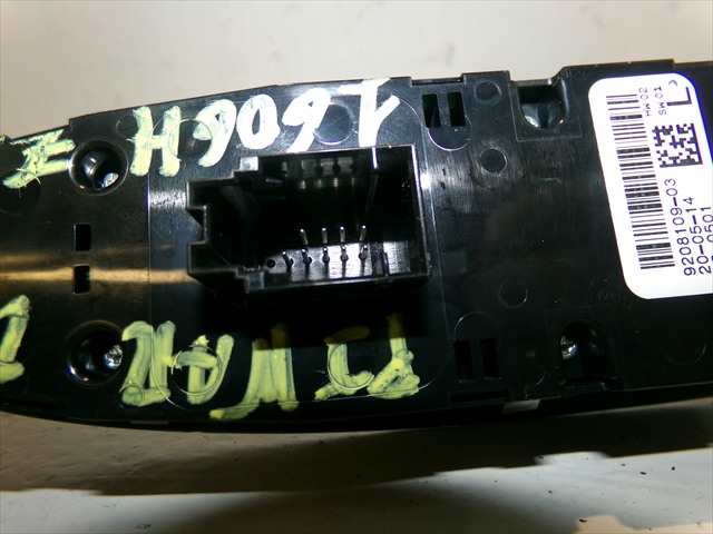 Foto 4ª: Botonera Elevalunas Bmw Serie 1 116 2.0 D F20, 2011-2015 [N47D20C] (2014)