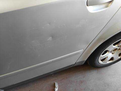 Foto 2ª: Puerta Trasera Izquierda Audi A4 AWX BERLINA (2001)
