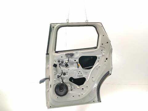Foto 3ª: Puerta Trasera Derecha Renault Duster 1.2 TCE 96 4WD
