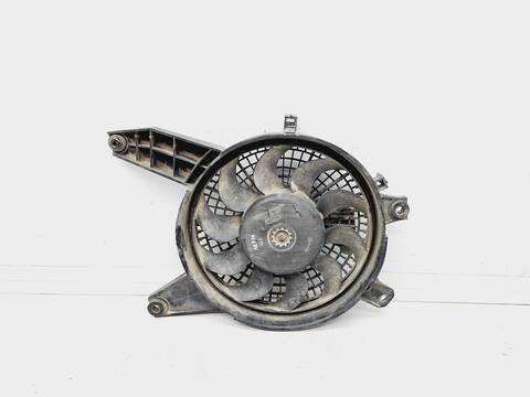 Foto 3ª: Electroventilador Aire Acondicionado Hyundai Terracan 2.9 CRDI CAT 163CV 120KW [J3] (2004)
