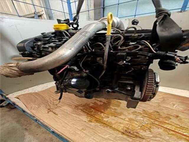 Foto 2ª: Motor Completo Renault Scenic 1.5 GRAND CONFORT DYNAMIQUE [1.5 LTR. - 74 KW DCI DIESEL] (JM)(2003-_) [K9KF7]