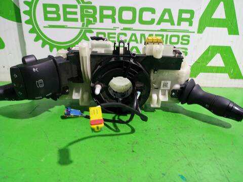 Foto 2ª: Mando Multifuncion Renault Scenic XMOD BOSE 132CV 97KW [H5F 404, H5F 408] (2016)