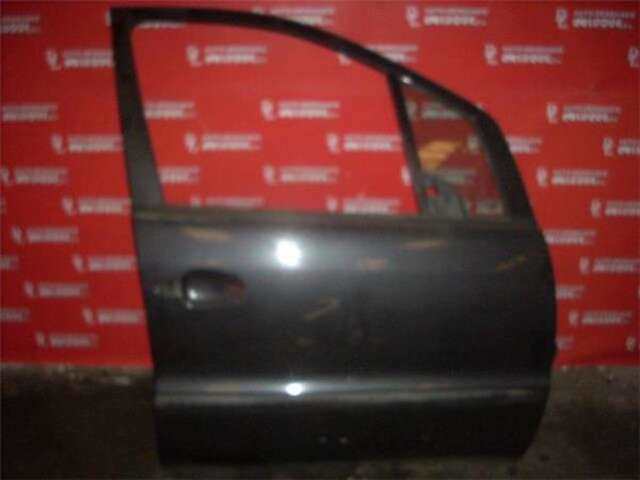 Foto 1ª: Puerta Delantera Derecha Mercedes Clase A 140 1.7 160 CDI (168.006) [1.7 LTR. - 55 KW CDI DIESEL CAT] [OM 668.940]
