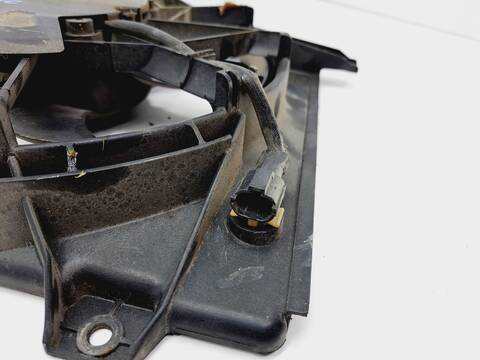 Foto 2ª: Electroventilador Aire Acondicionado Hyundai Coupe 1.6 FX COUPE 116CV 85KW [G 4GR] (1997)