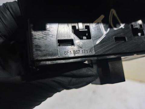 Foto 3ª: Botonera Elevalunas Seat Ibiza ERENCE 95CV [DLAC] (2017)