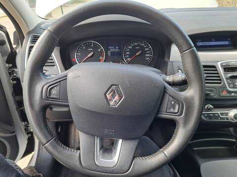 Volante Renault Laguna DYNAMIQUE TOMTOM III 110CV 81KW