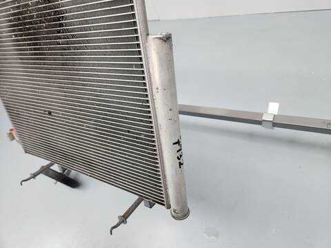 Foto 3ª: Radiador Calefaccion A.A. Renault Captur DYNAMIQUE 120CV 88KW [H5FD4] (2014)
