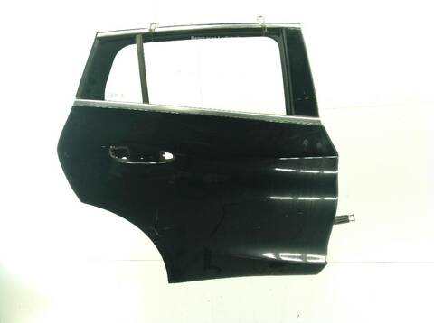 Puerta Trasera Derecha Infiniti Q30 1.5 D 109CV