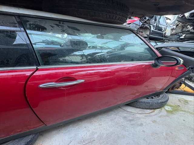 Foto 2ª: Puerta Delantera Derecha Mini Mini W10B16A (2003)