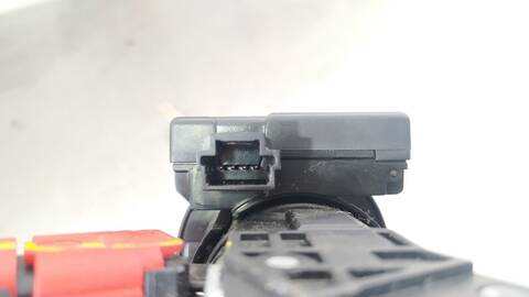 Foto 4ª: Motor de Arranque Dacia Sandero STEPWAY ESSENTIAL 101CV 74KW [H4DD4] (2020)