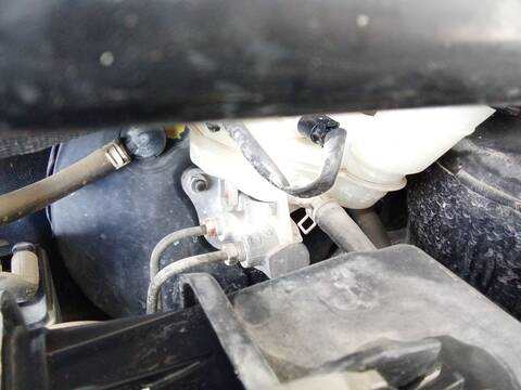 Foto 2ª: Bomba Freno Mitsubishi Lancer 1.8 CY3A CY6A) 143CV 105KW [4B10] (2010)