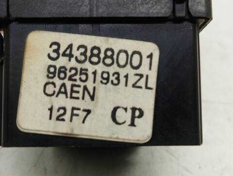 Foto 2ª: Mando Multifuncion Citroen Xantia BERLINA 88CV 65KW [D8B] (1997)