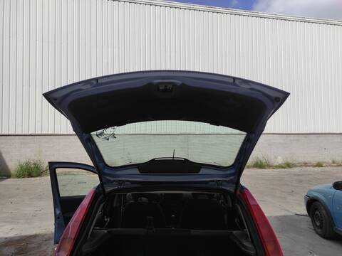Portón Fiat Punto 1.9 D 188) BERLINA 188A9000