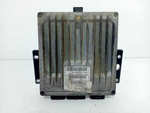 Foto 1ª: Centralita Motor ECU Renault Kangoo LUXE PRIVILEGE 86CV (2003)
