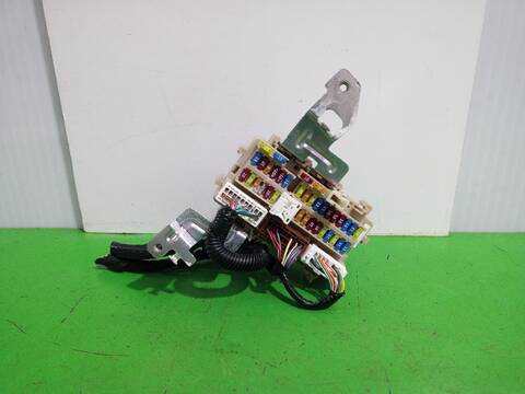 Foto 2ª: Caja Reles Fusibles Nissan Qashqai ACENTA 116CV [HRA2DDT] (2013)