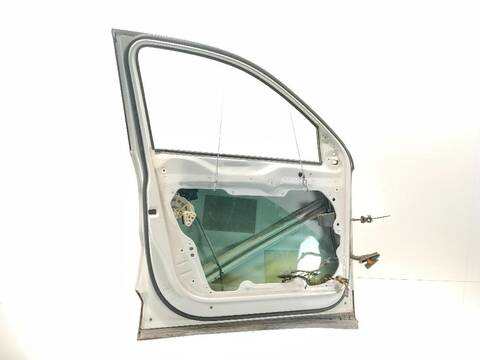 Foto 3ª: Puerta Delantera Izquierda Volkswagen Tiguan 2.0 TDI 4MOTION 140CV (2007)