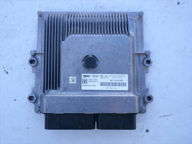 Centralita Motor ECU Peugeot 5008 1.2 G 2013-2016