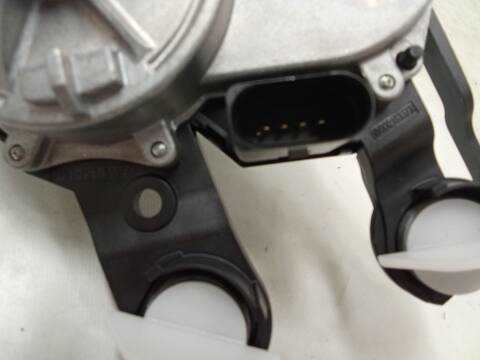 Foto 2ª: Motor Limpia Trasero Volkswagen Golf 2.0 TDI 116CV 85KW [DSUD,DXRC,DTRB,DTRD] (2022)