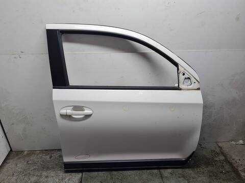 Foto 4ª: Puerta Delantera Derecha Toyota Urban ACTIVE 90CV 66KW [1ND] (2010)