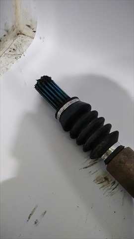 Transmision Delantera Derecha Jeep Grand Cherokee 2.5 D