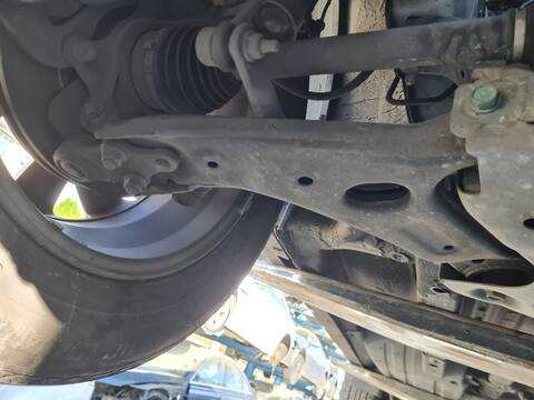 Brazo Suspension Delantero Derecho Kia Sportage EMOTION 4X2 116CV 85KW