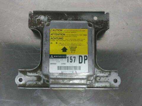 Foto 2ª: Centralita Airbag Mitsubishi Montero 2.8 TD 125CV 92KW (1991)