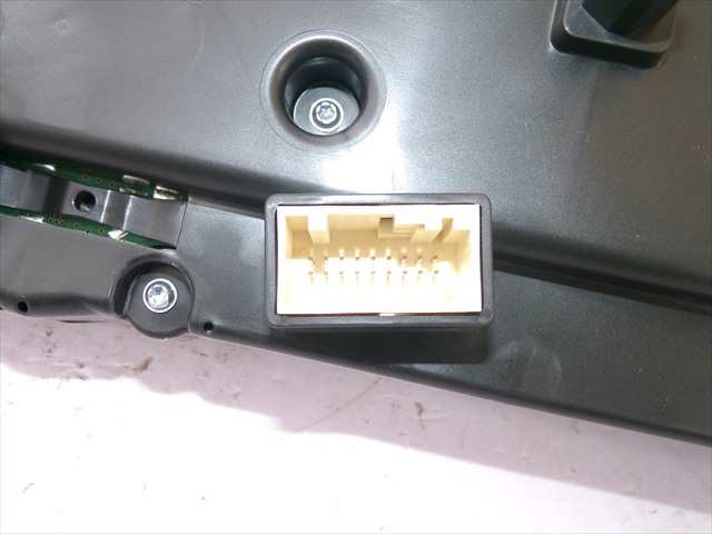 Foto 3ª: Cuadro de Instrumentos Peugeot 2008 1.2 G 2019-2023 [HN05] (2023)