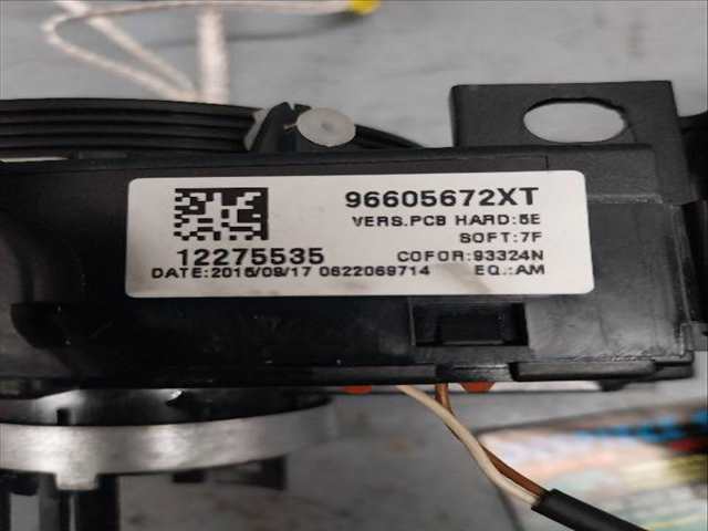 Foto 3ª: Mando Multifuncion Peugeot 307 1.6 G [G-NFU] (2001)