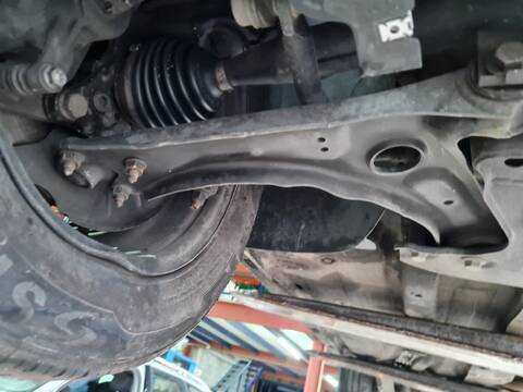 Brazo Suspension Delantero Derecho Volkswagen Caddy FURGON BMT 75CV 55KW