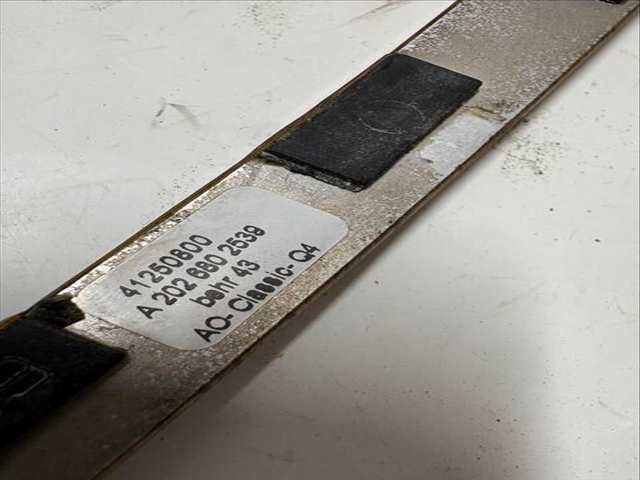 Foto 3ª: Consola Central Mercedes Clase C 160 611962 BERLINA (2000)