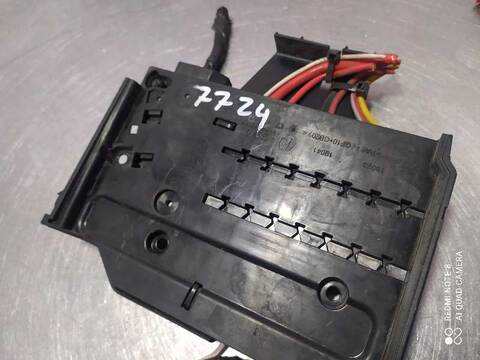 Foto 3ª: Caja Reles Fusibles Ford Focus TITANIUM 125CV 92KW [M1DD] (2015)